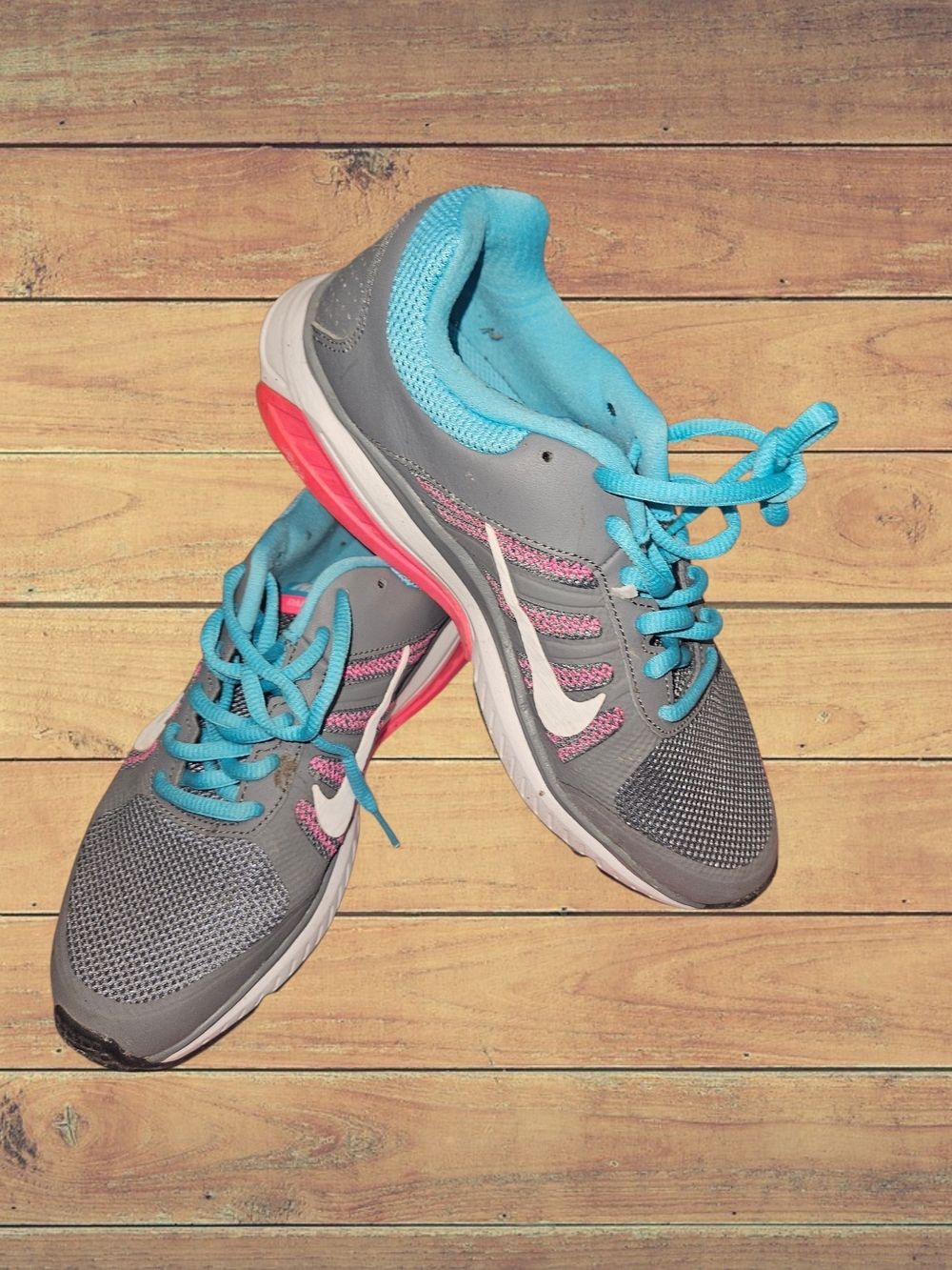 Nike Women's Gray, Teal & Pink Athletic Running Shoes